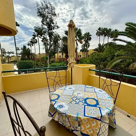 Relax Near The Sea And Downtown Apartman *